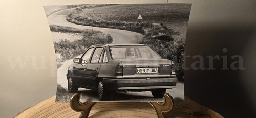 Opel kadett stufenheck 4 - e,
