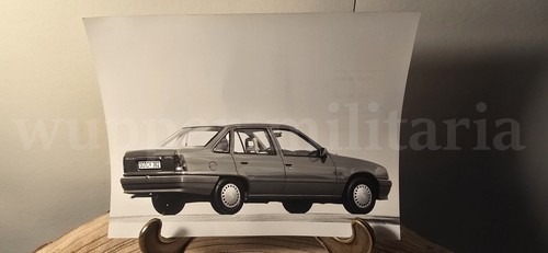 Opel kadett stufenheck 4 - gl,